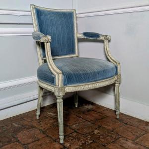 Fauteuil en cabriolet d'époque Louis XVI - bois laqué et velours jaspé