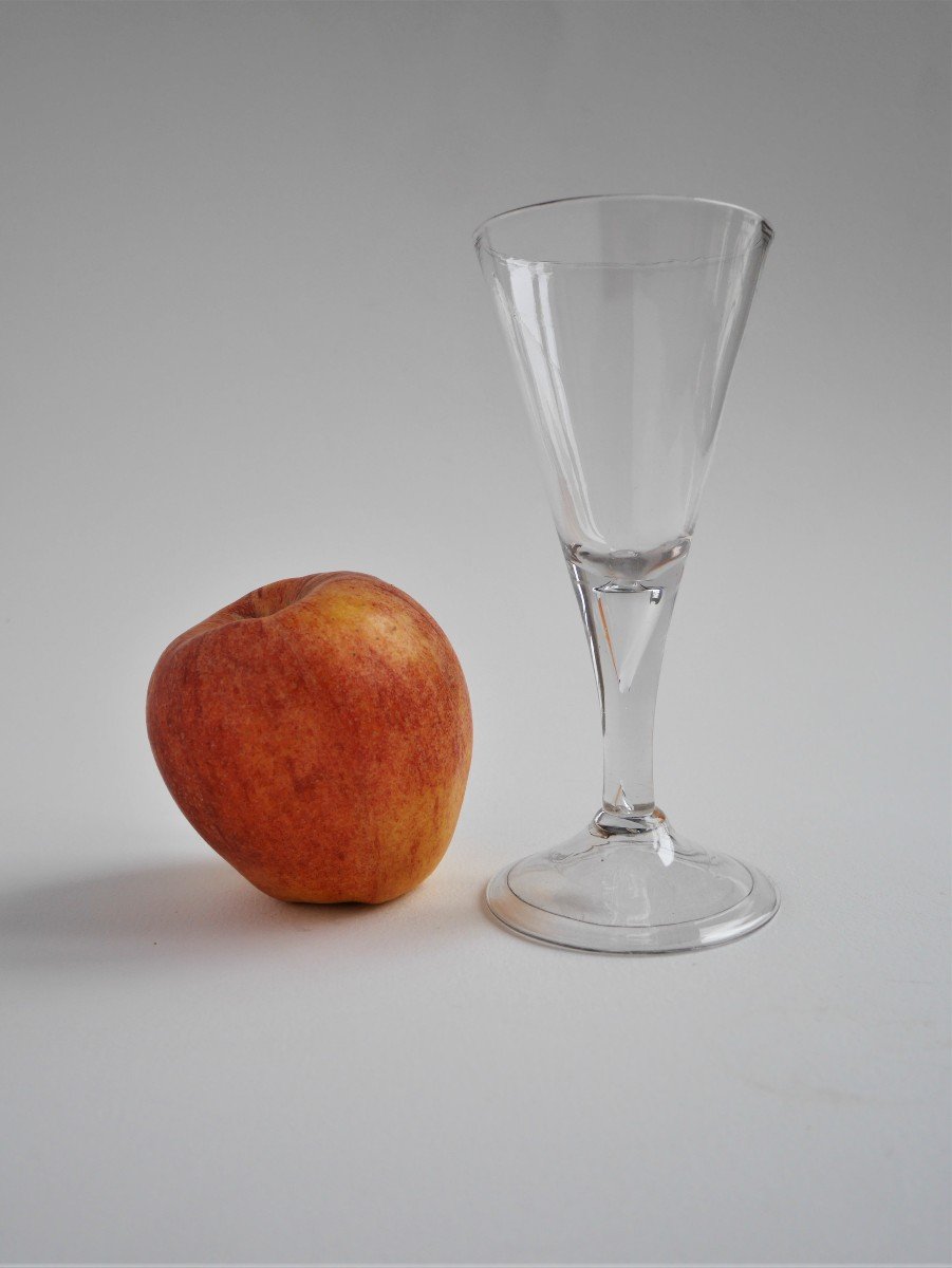 Large Cornet Drinking Glass, France, Mid 18th Century-photo-2