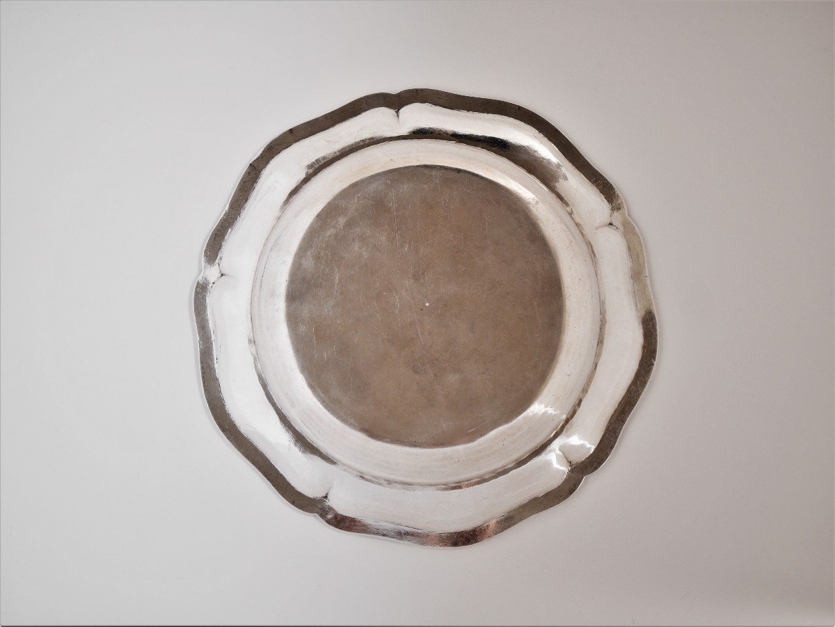 Plat rond demi-creux armorié en argent, Strasbourg, 1774-photo-2