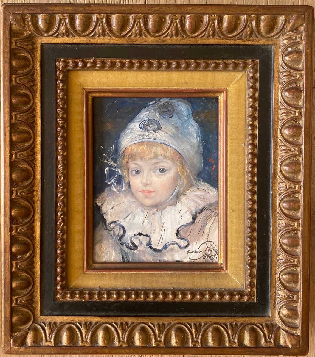 Portrait d'un enfant en tenue de Pierrot. Lucien Philippe Moretti