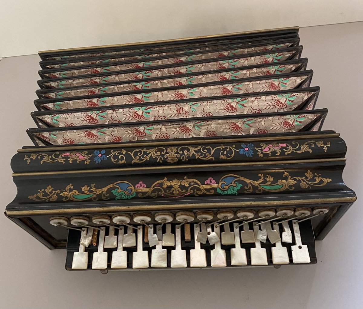 Romantic Accordion, Napoleon III Period-photo-4