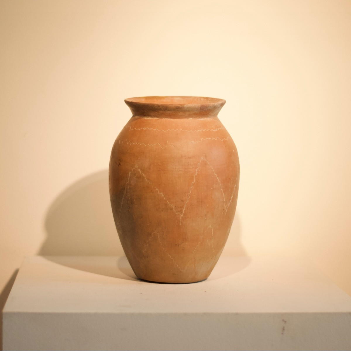 Central Asian Neolithic Polished Earthenware Jar-photo-2