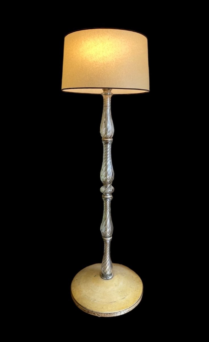 Marcel Coard Lampadaire Parchemin Verre Et Bonzes Argentés 