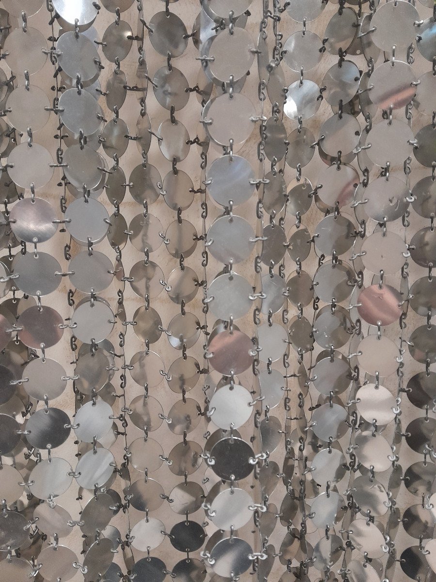 Paco Rabanne: Pair Of Space Curtains Made Of Plasticized Aluminum Discs.-photo-4