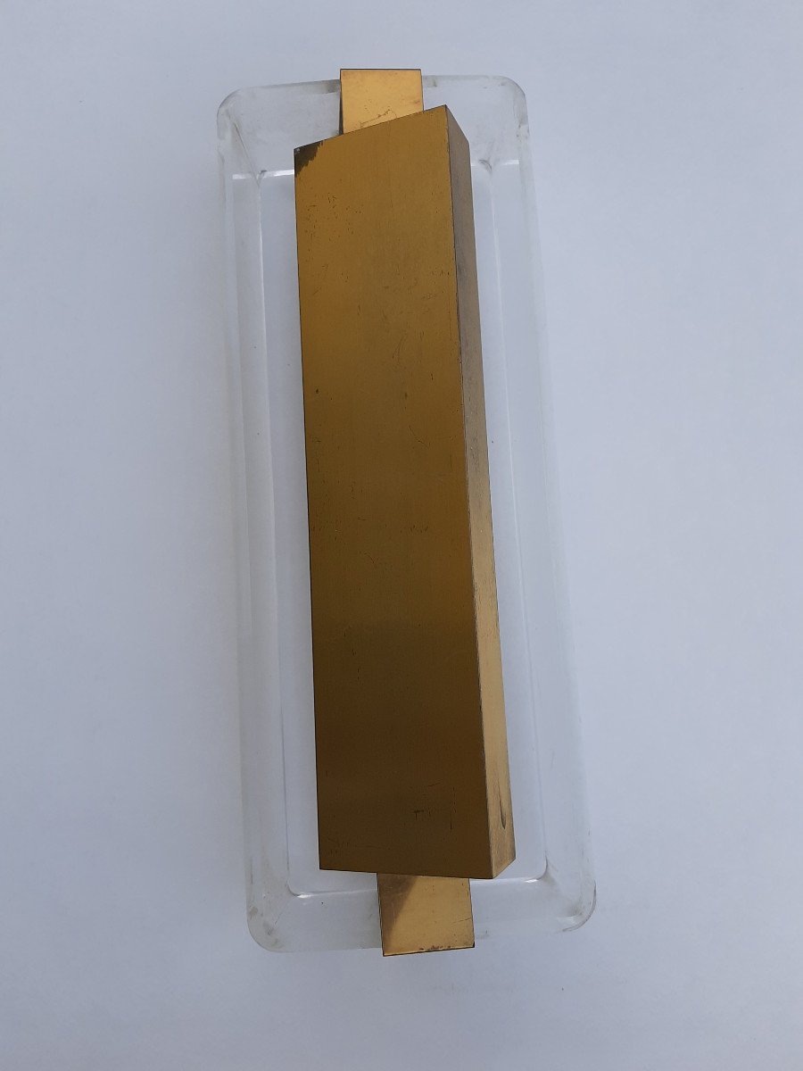 Series Of Three Rectangular Wall Lights In Plexiglass And Golden Brass Period 70-photo-2