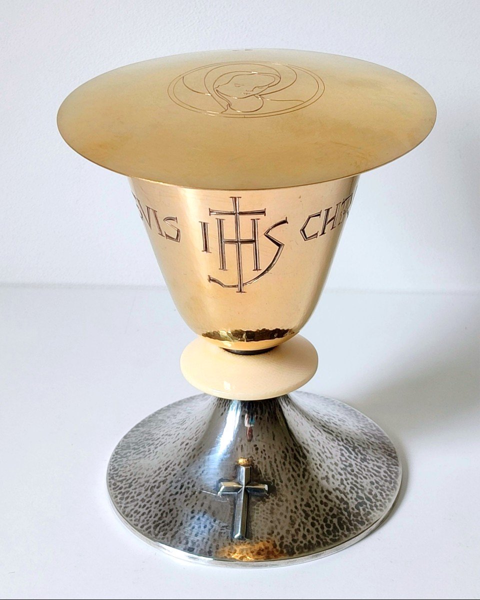 Sterling Silver Hand Hammered Chalice With Paten -photo-1