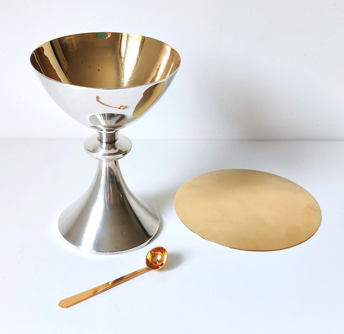 Chalice With Its Paten And Spoon In Solid Silver 