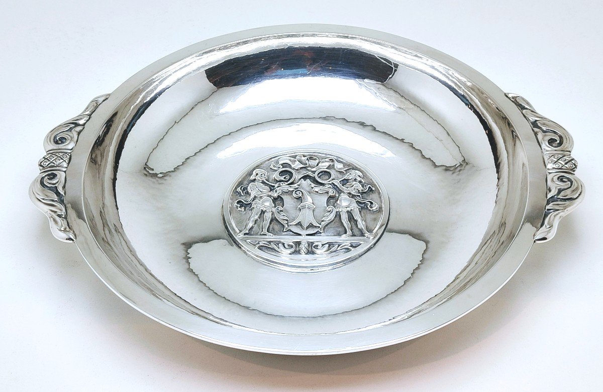 Coupe art deco en argent massif martelé 