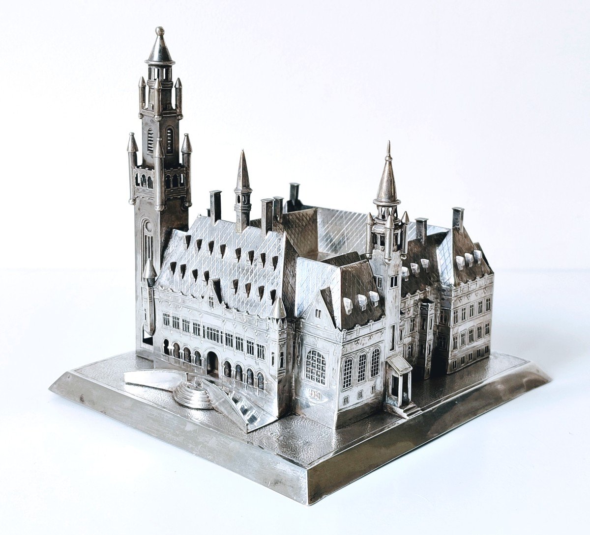 Solid Silver Miniature Of The Peace Palace In The Hague-photo-2