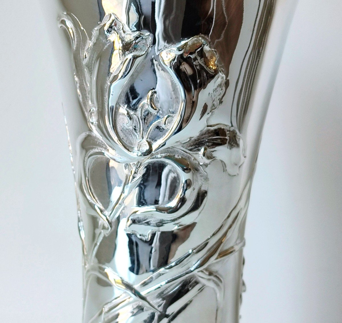 Art Nouveau Vase In Solid Silver Philippe Wolfers -photo-2