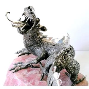 Dragon en argent massif sur un socle en quartz rose