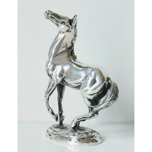 Cheval en argent massif 