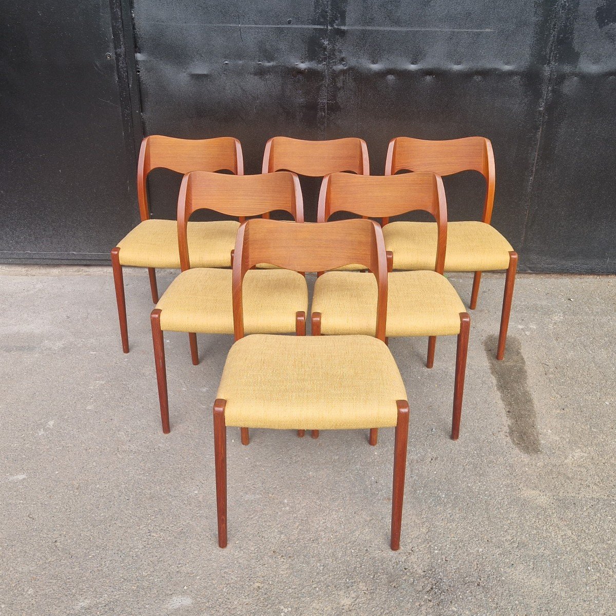 Série De Six Chaises Vintage Scandinaves En Teck Massif, N°71, Niels O'moller-photo-1