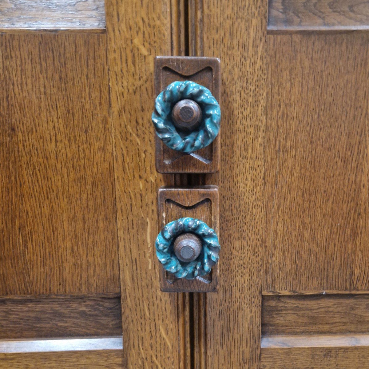 Solid Oak Wardrobe, Patinated, Guillerme Et Chambron-photo-4