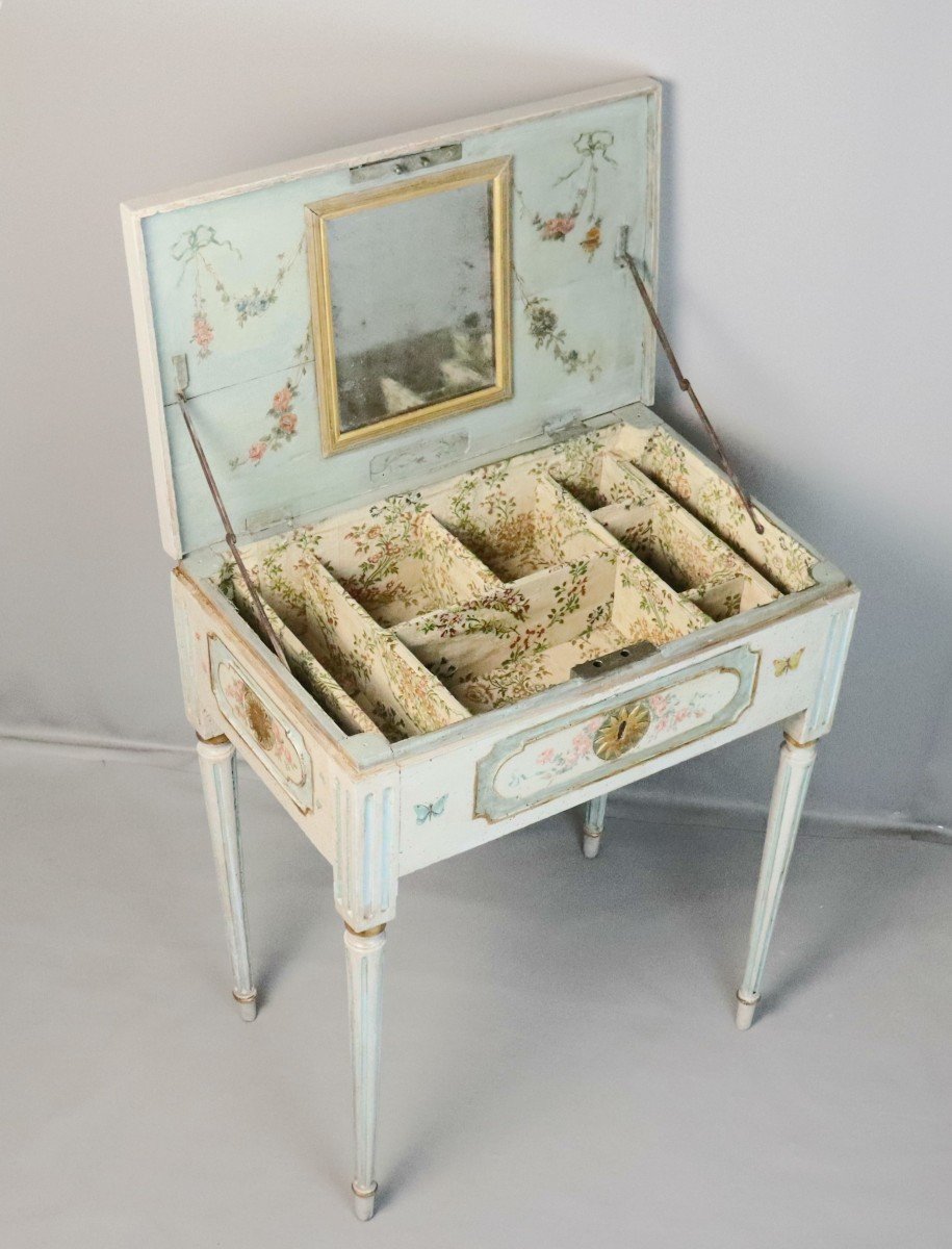 Louis XVI Period Dressing Table-photo-4