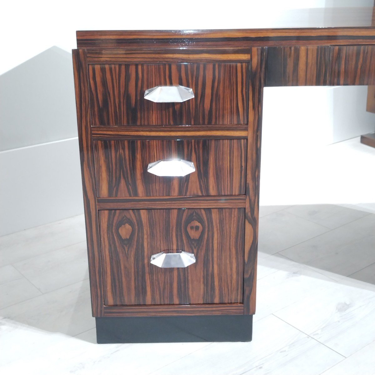 Art Deco Desk-photo-1