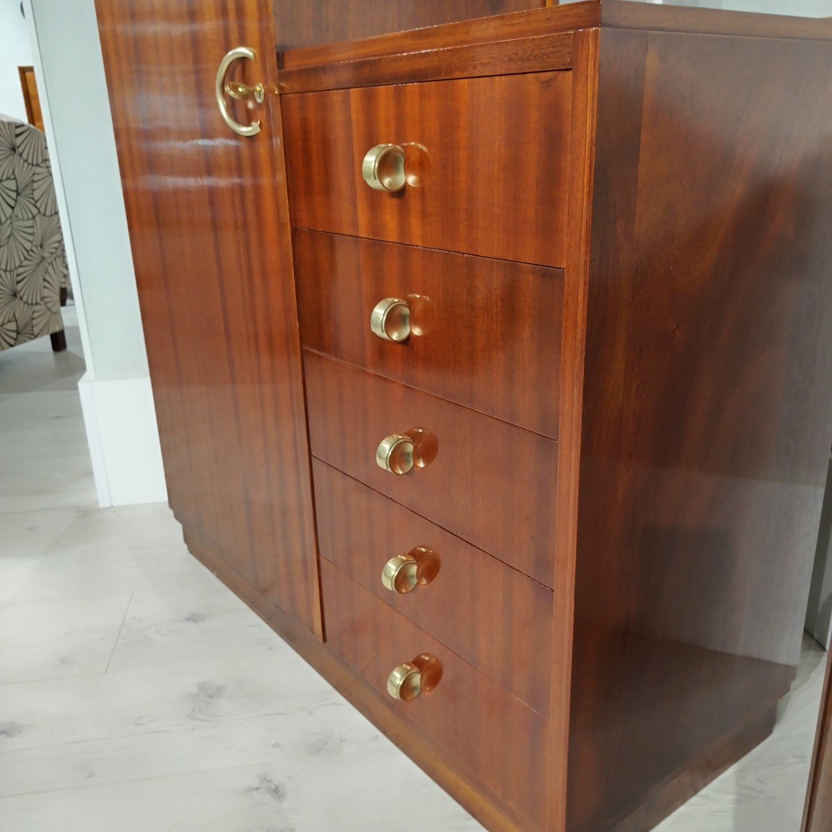 Art Deco Wardrobe -photo-3