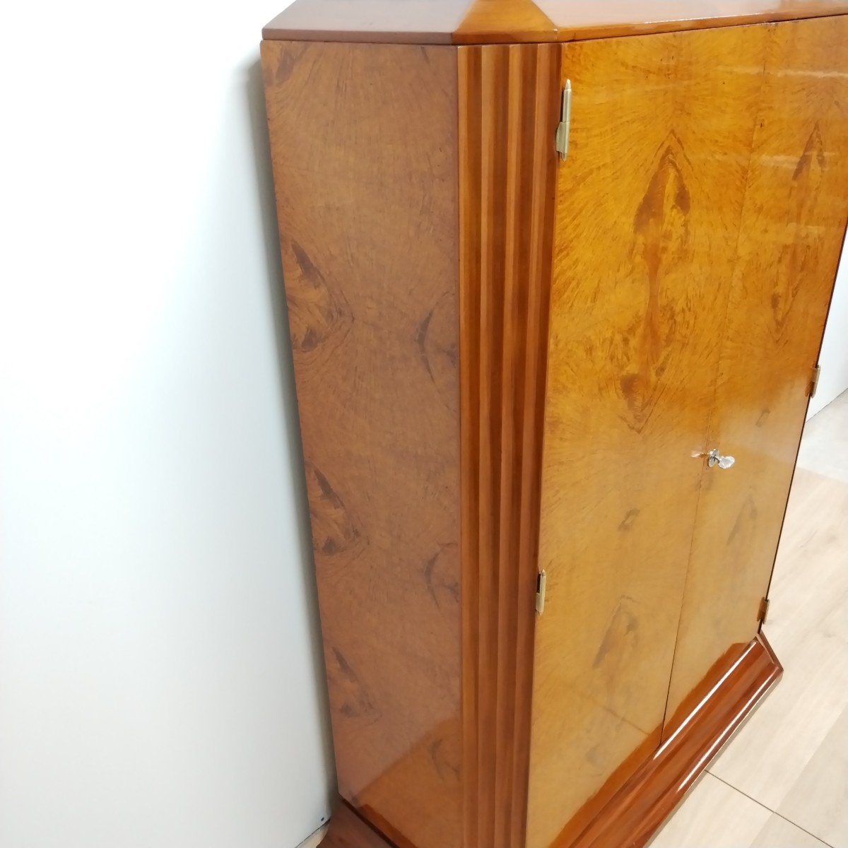 Art Deco Wardrobe-photo-1