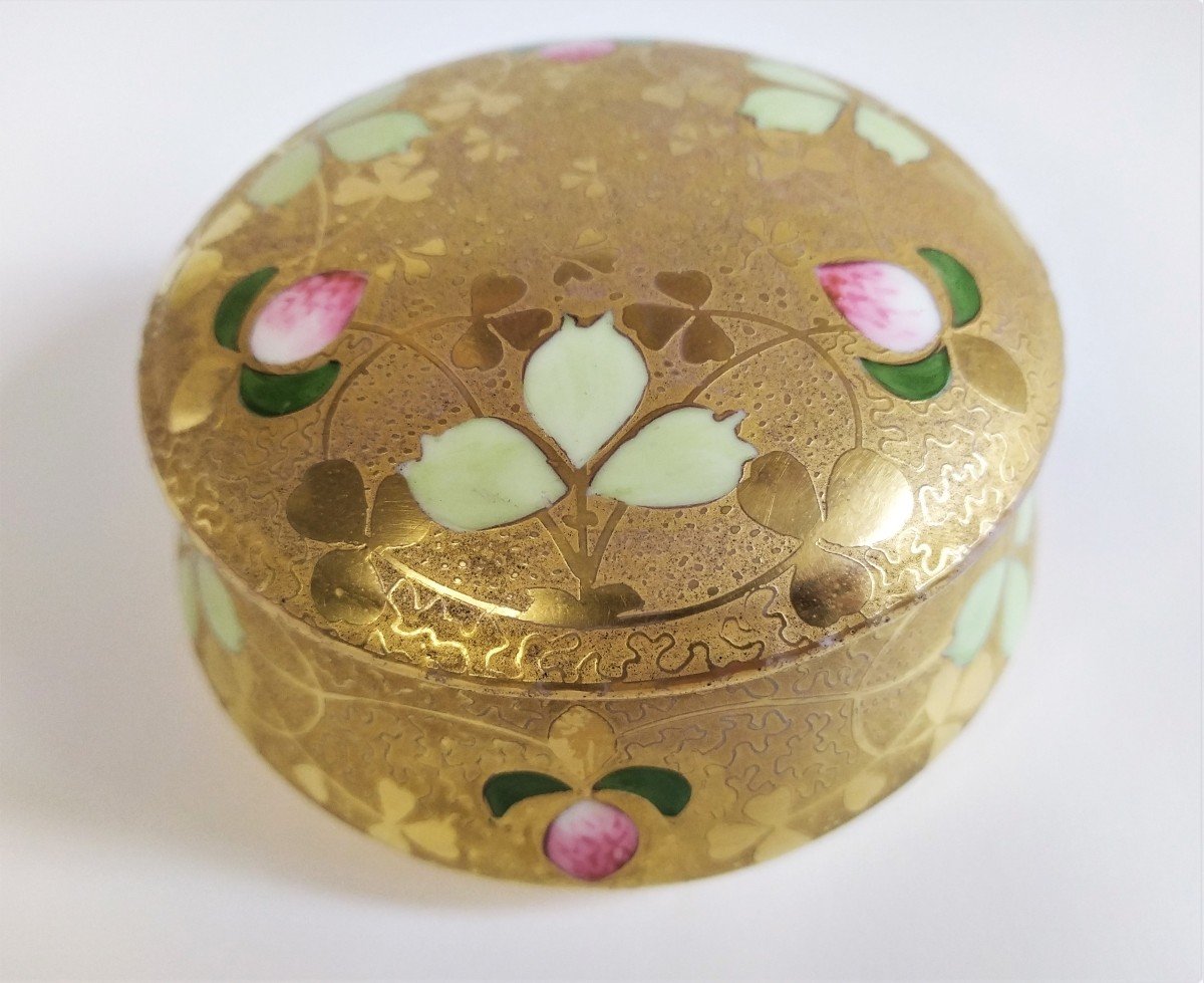 Limoges Painted Porcelain Box Art Nouveau Style Gilted-photo-3