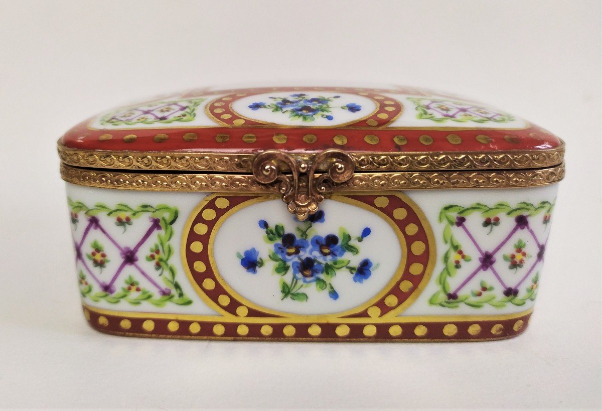  Le Tallec Hand-painted Porcelain Jewelry Box -photo-3