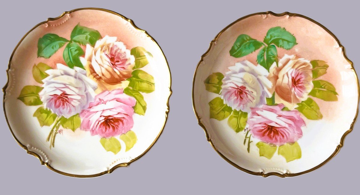 Limoges Paire d'Assiettes En Porcelaine Peinte Decor Roses