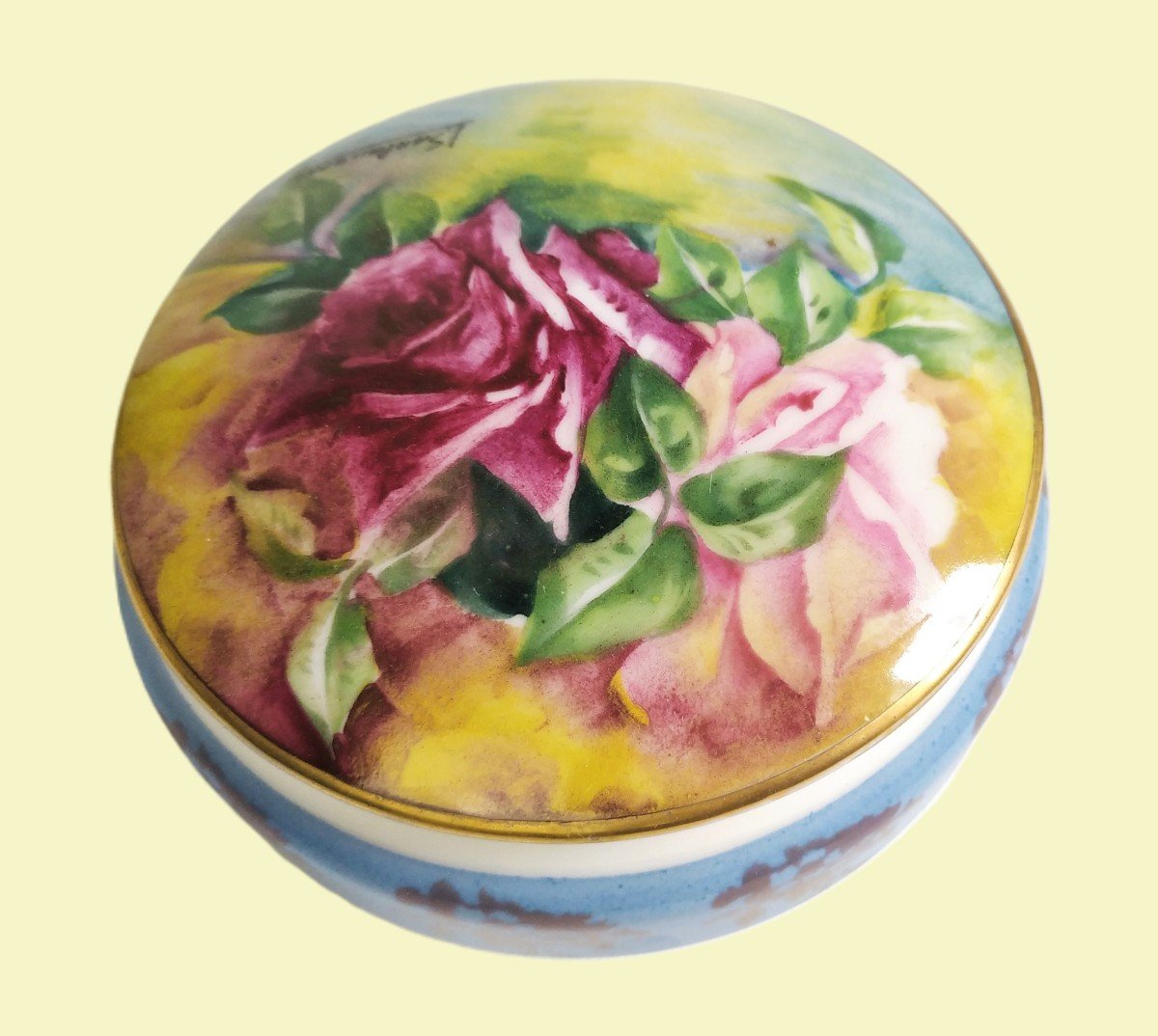 Jewelry Or Candy Box Hand Painted Limoges Porcelain Decor Roses Signed By Artist Sarlangeas -photo-1