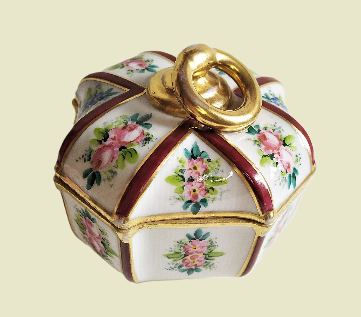 Limoges Coffret Bonbonnière En Porcelaine Peinte-photo-1