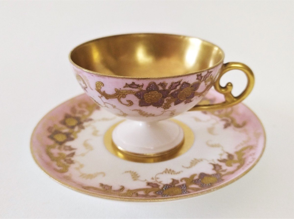 Handpainted Victorian Porcelain Miniature Coffee Cup And Saucer 19th C -photo-4