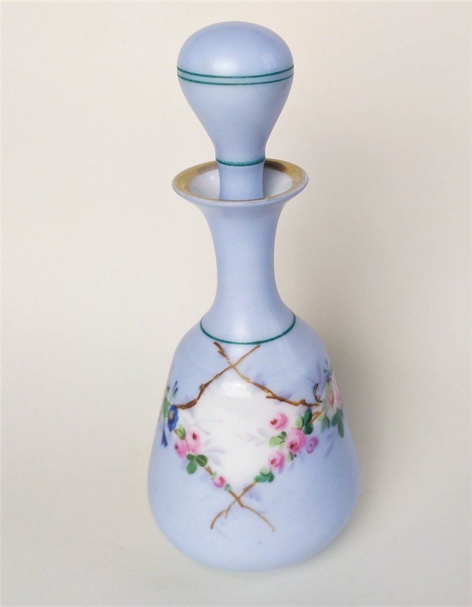 Painted Porcelain Perfume Bottle 19th Century -photo-2