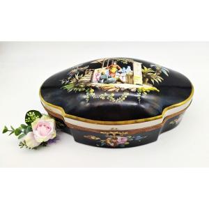 Large Painted Porcelain Box Decorated With Chinoiserie Scene 19th C