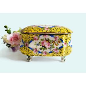Antique Hand Painted Porcelain Candy Or Jewelry Box 19th C