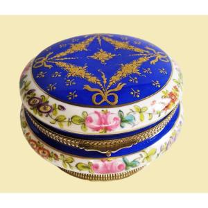 Hand Painted Porcelain Jewelry Box Jules Tiélès Paris Samson 19th C