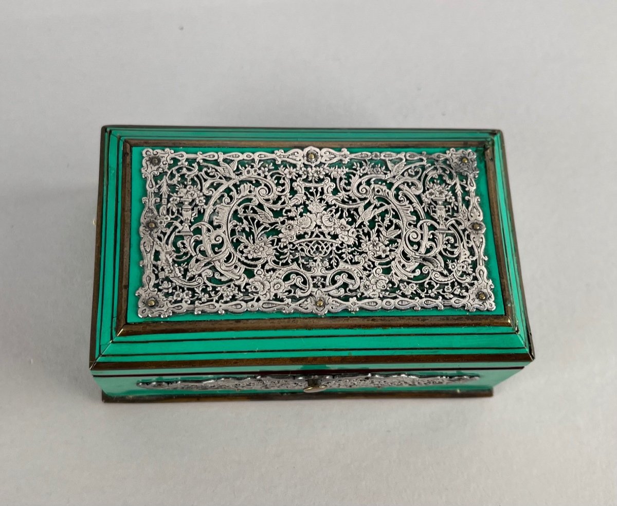 Box In Green Horn And Silver From The XIXth Century-photo-4