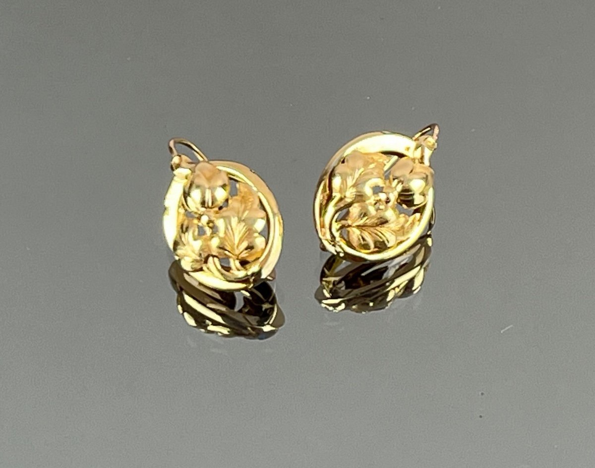 Pair Of Gold Earrings From The Mid-19th Century-photo-1