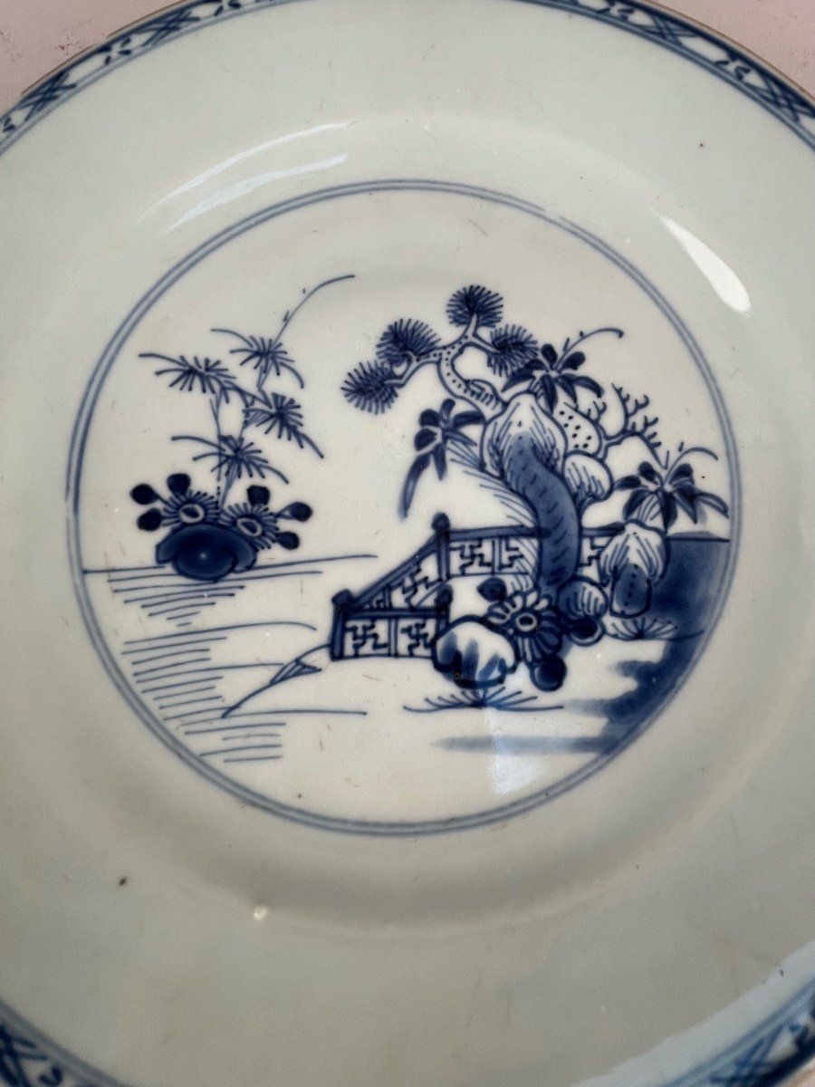 18th Century Chinese Blue Porcelain Plate  -photo-2