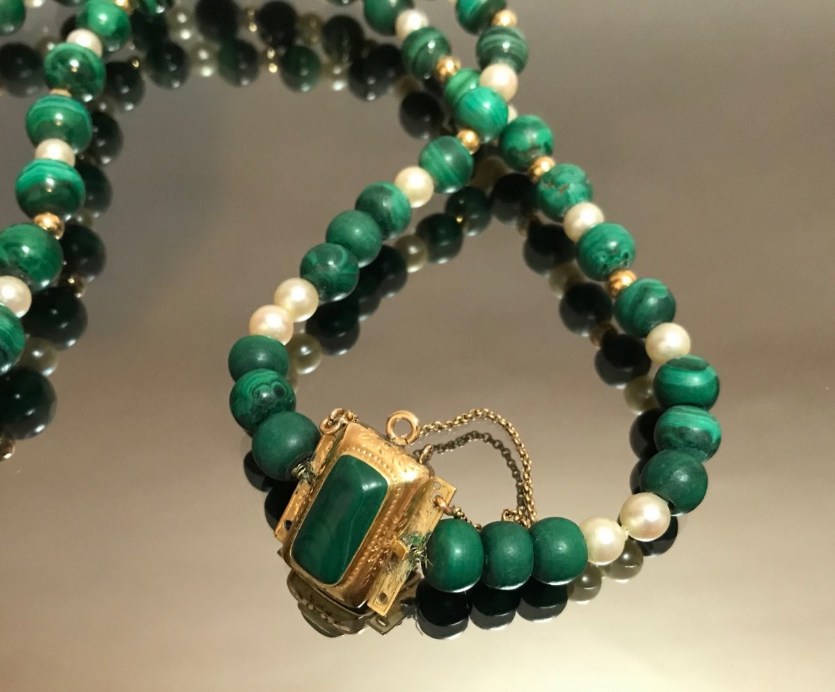Necklace In Malachite Beads, Golden Beads And Pearls-photo-2