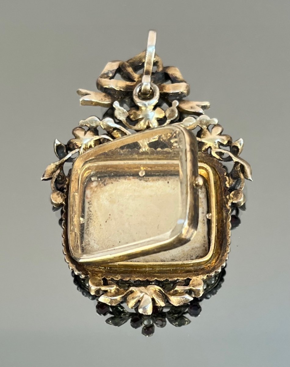 Pendentif En Vermeil, Porcelaine, Perles Fines Et Pierres Précieuses , Milieu  Du XIXème Siècle-photo-1