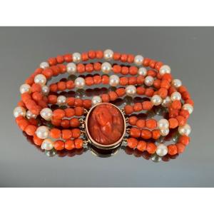 Coral And Pearls Bracelet With Cameo XIXth Century