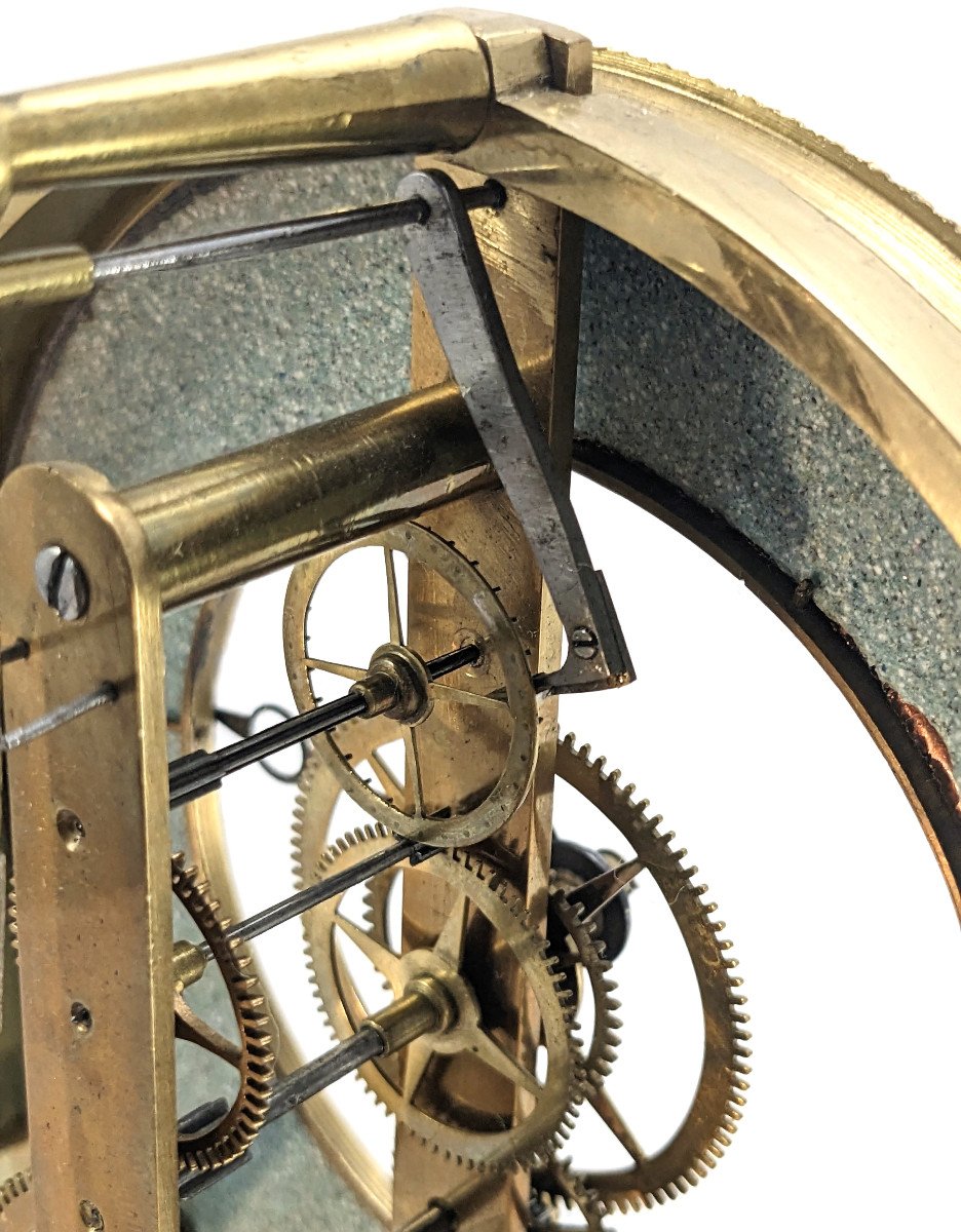 Beautiful 19th Century Skeleton Clock, "keyhole Frame" Model-photo-2