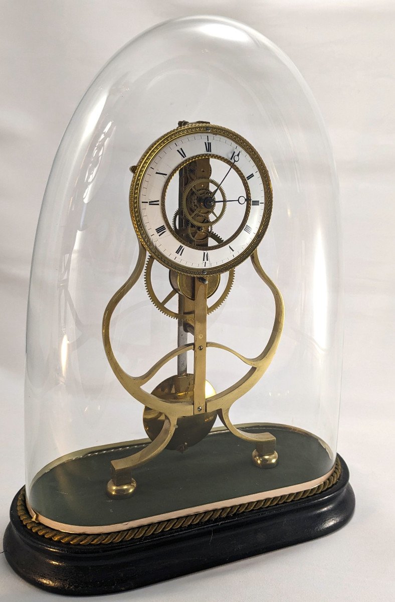 Beautiful 19th Century Skeleton Clock, "keyhole Frame" Model-photo-6