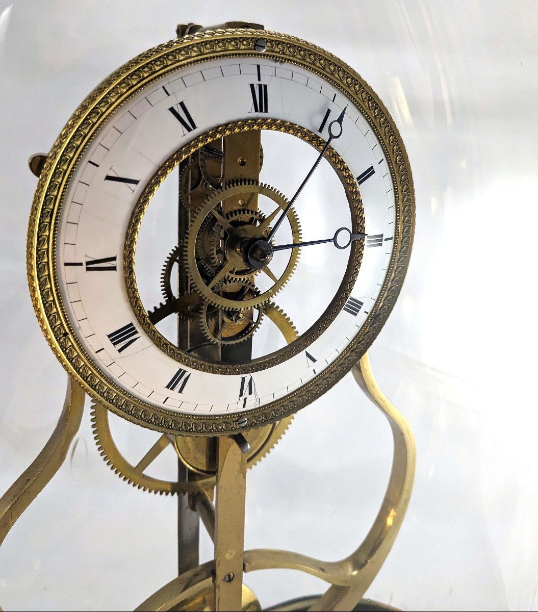 Beautiful 19th Century Skeleton Clock, "keyhole Frame" Model-photo-7