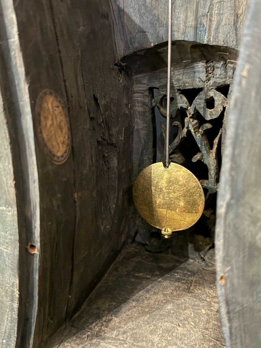 Cartel Clock In Carved And Gilded Wood, Italy 18th Century H 60cm-photo-1