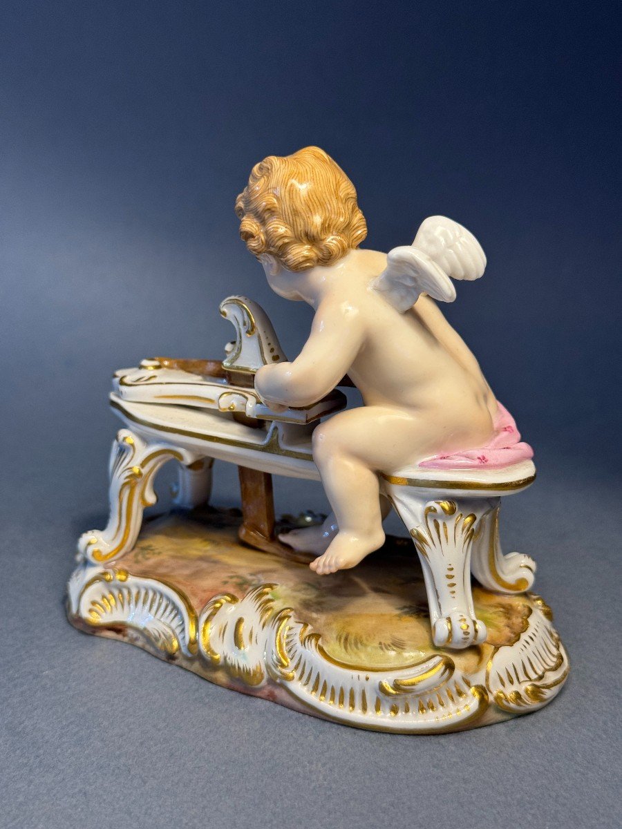 Meissen ‘l’Amour sculptant son arc’ Cupidon porcelaine N° C 61-photo-2