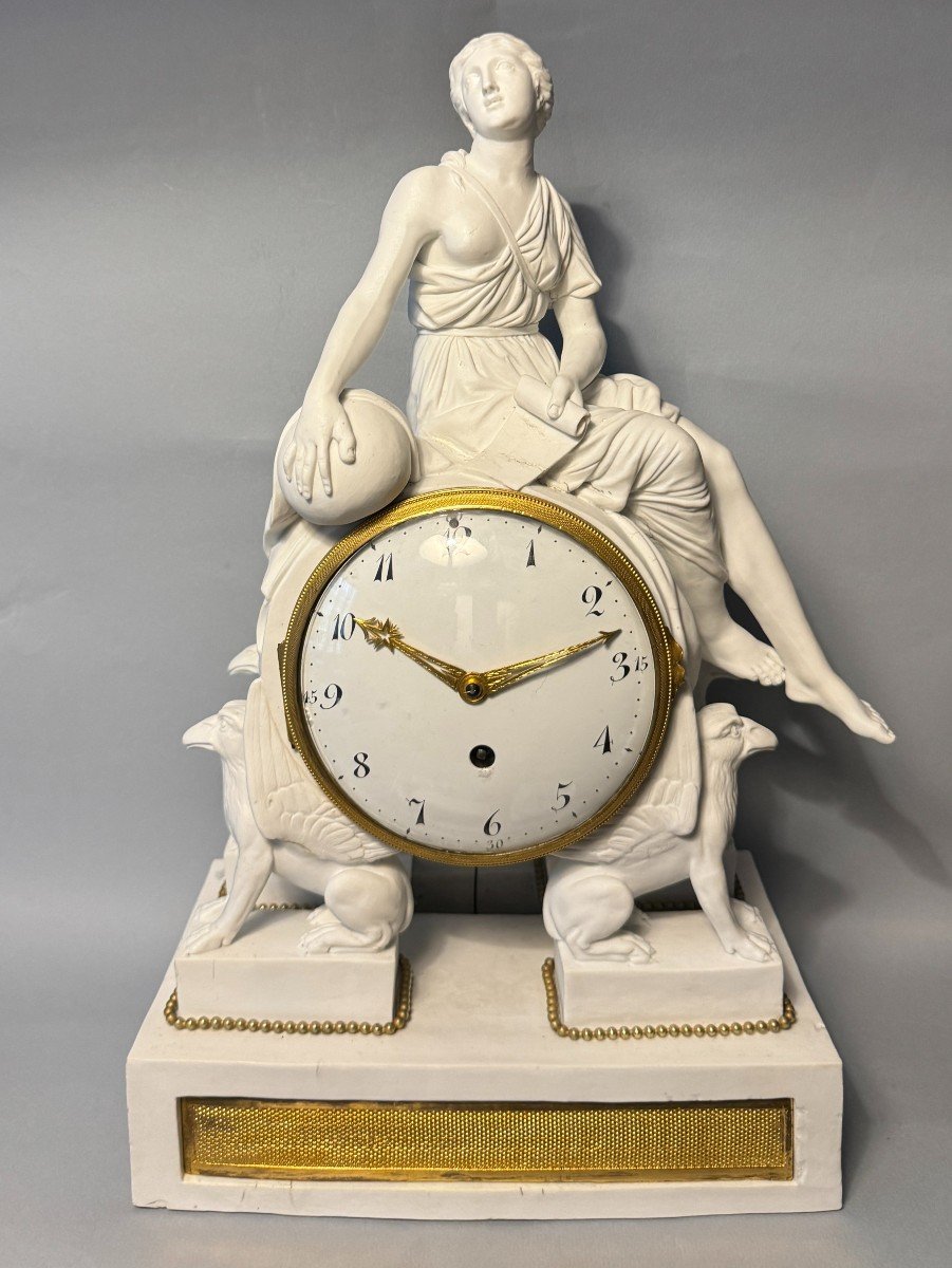 Louis XVI Allegorical Clock In Biscuit "uranie" 18th Century Period -photo-2