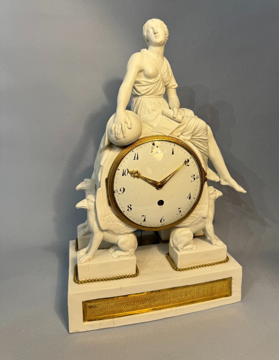 Louis XVI Allegorical Clock In Biscuit "uranie" 18th Century Period -photo-4