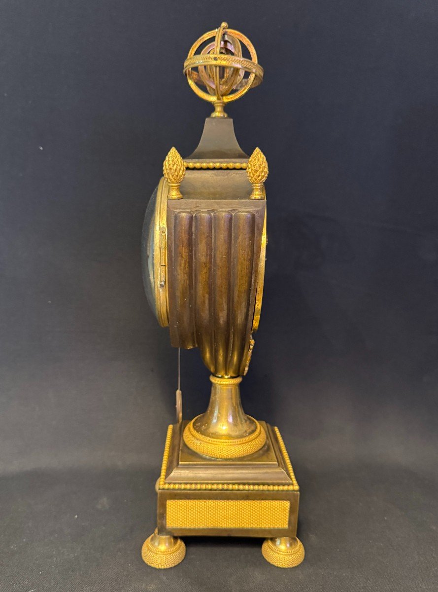 Empire Clock Vase-shaped In Patinated & Gilded Bronze (urn Or Shield)-photo-4