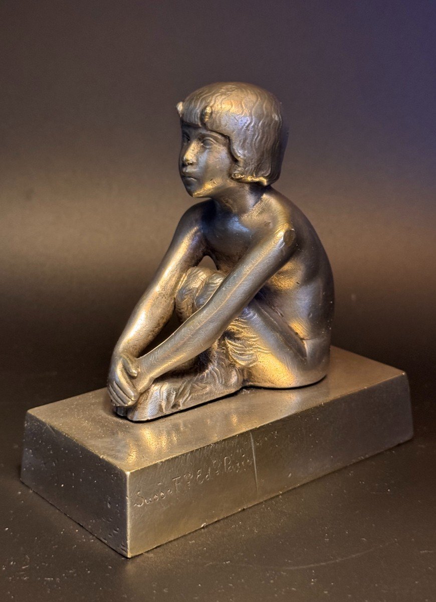 Paul Silvestre. Sculpture ArtDeco "Jeune faunesse" en bronze argenté-photo-2