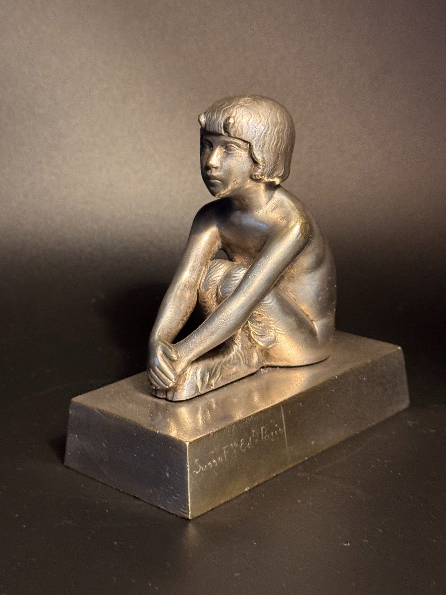 Paul Silvestre. Sculpture ArtDeco "Jeune faunesse" en bronze argenté-photo-5