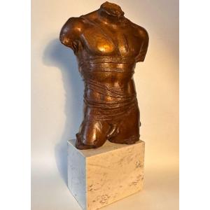 Sculpture - Igor Mitoraj “Grépol” - buste d’homme nu en bronze