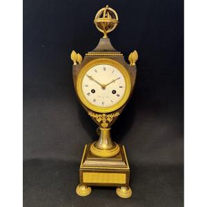 Empire Clock Vase-shaped In Patinated & Gilded Bronze (urn Or Shield)